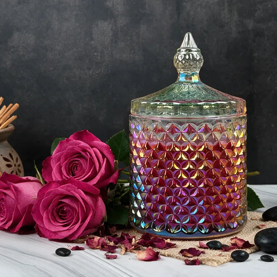 Oud & Velvet Rose – Hochwertige Duftkerze im Kristallglas mit Deckel